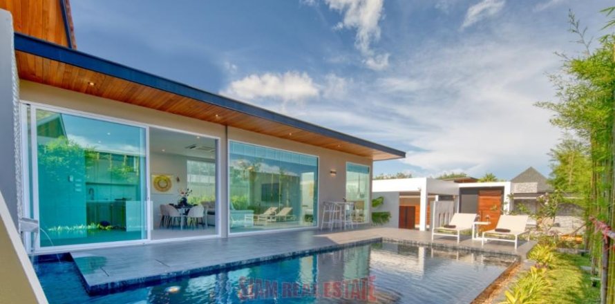 3 bedrooms Villa in Krabi, Thailand No. 97417