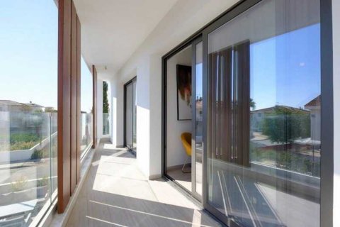 4 dormitorios House en Larnaca, Cyprus No. 77175 5