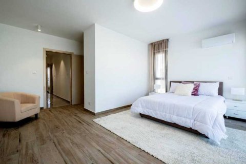 4 dormitorios House en Larnaca, Cyprus No. 77175 11