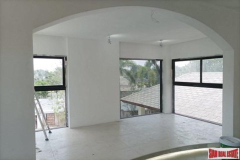 4 bedrooms Villa in Jomtien Beach, Thailand No. 97557 11