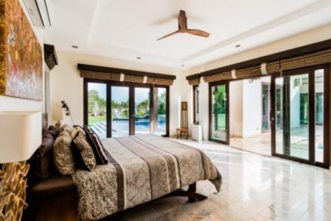 4 bedrooms Villa in Hua Hin, Thailand No. 95867 17