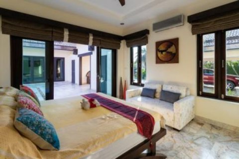 4 bedrooms Villa in Hua Hin, Thailand No. 95867 13