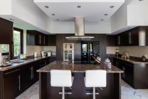 4 bedrooms Villa in Hua Hin, Thailand No. 95867 22