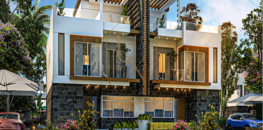 4 bedrooms Townhouse in Cairo Alexandria Desert Road, Egypt No. 38192