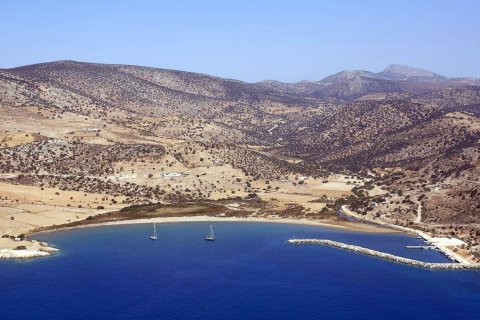 10000m² Land in Naxos, Greece No. 24480 1