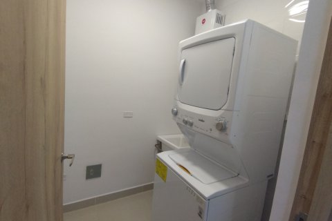 2 bedrooms Apartment in Panama City, Panama No. 110460 3