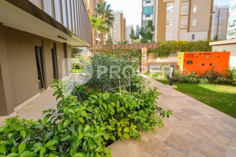 4 rooms Apartment in Binh Thuy, Vietnam No. 11366 8