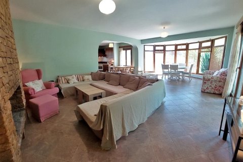 5 bedrooms House in Thermaic Gulf, Greece No. 109052 3