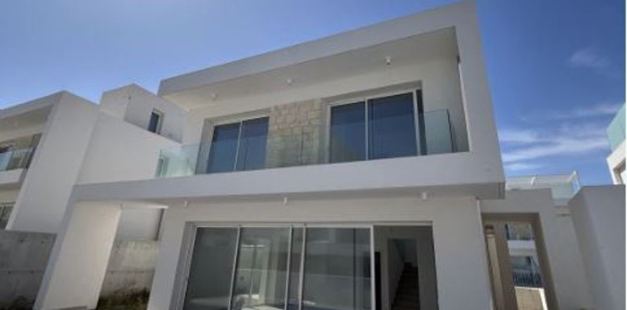 3 bedrooms Villa in Protaras, Cyprus No. 65103