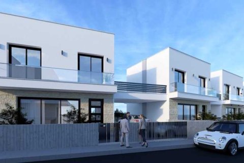 3 bedrooms House in Germasogeia, Cyprus No. 100781 8