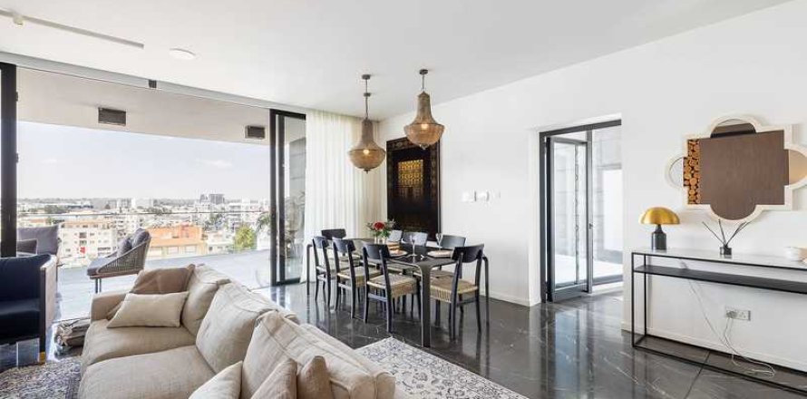 3 bedrooms Penthouse in Ayios Dhometios, Cyprus No. 63962