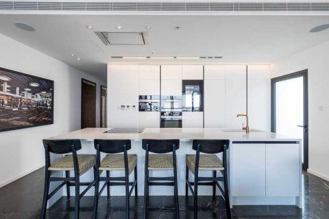 3 bedrooms Penthouse in Ayios Dhometios, Cyprus No. 63962 8