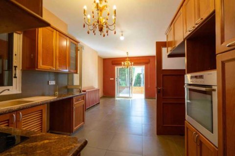 4 bedrooms House in Limassol, Cyprus No. 73919 3