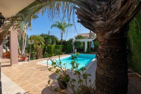 4 bedrooms House in Limassol, Cyprus No. 73919 10