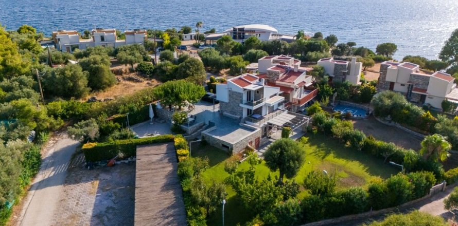 Дом с 3 спальнями в Халкидики, Греция №109277