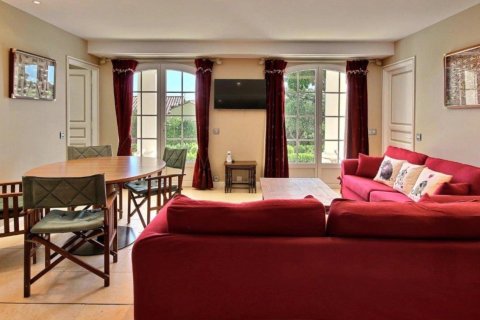 Вилла с 3 спальнями в Антиб, Франция №69185 8