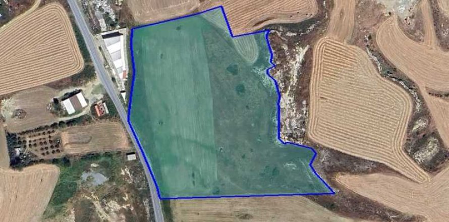 31130m² Land in Dali, Cyprus No. 79976
