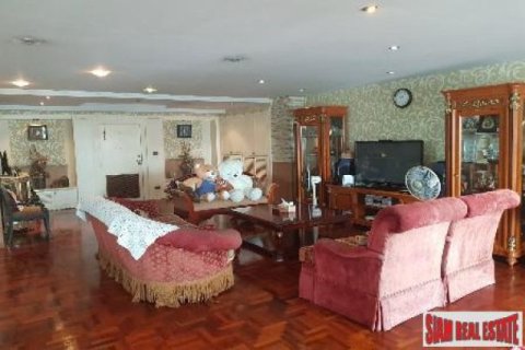 4 bedrooms Duplex in Bangkok, Thailand No. 95824 15