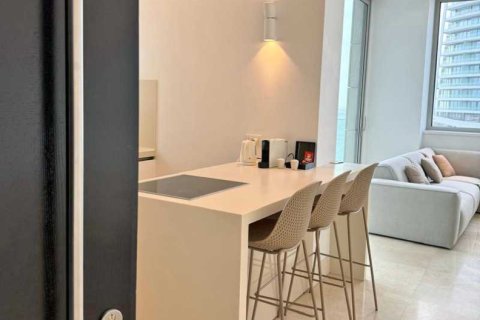 2 bedrooms Penthouse in Limassol, Cyprus No. 76044 3