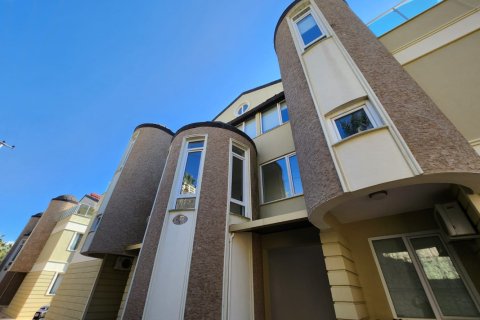 3 bedrooms Villa in Lien Chieu, Vietnam No. 14451 4