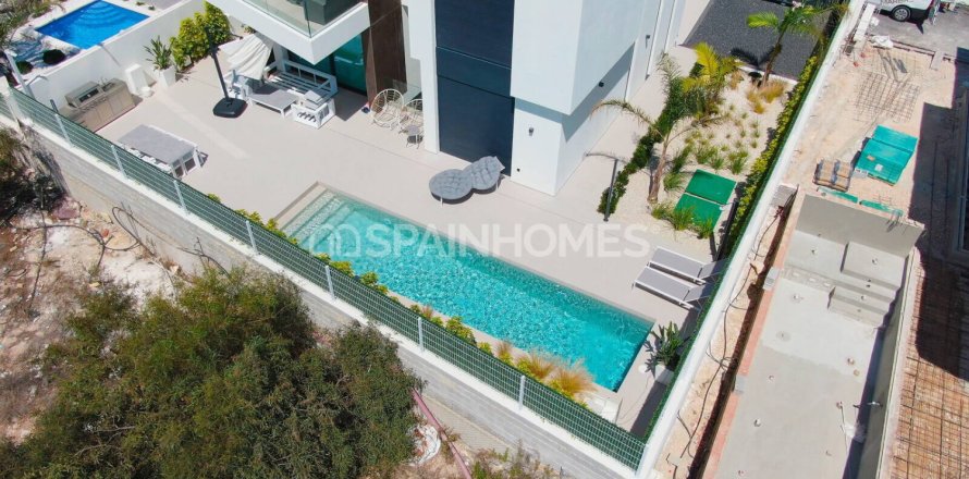 4 chambres Villa à La Nucia, Spain No. 25922