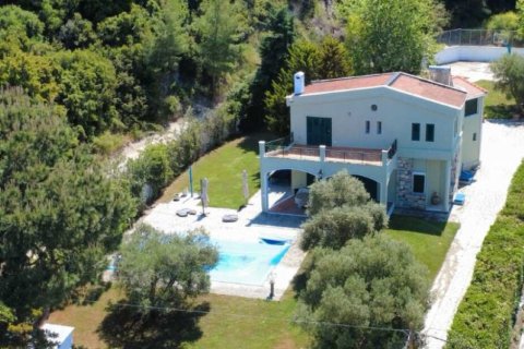 6 bedrooms Villa in Chalkidiki, Greece No. 110089 3