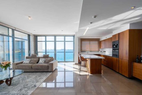 2 bedrooms Apartment in Limassol, Cyprus No. 78034 4