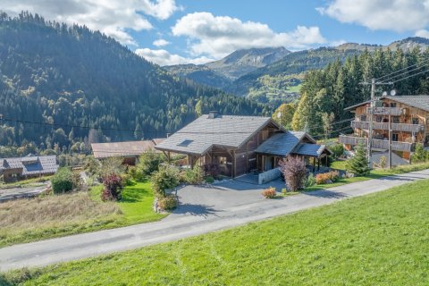 Дом с 5 спальнями в Les Gets, Франция №99974 1