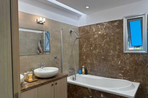 6 bedrooms Villa in Germasogeia, Cyprus No. 80781 10