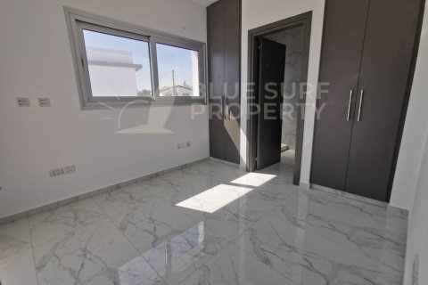 4 bedrooms Villa in Paralimni, Cyprus No. 36536 7