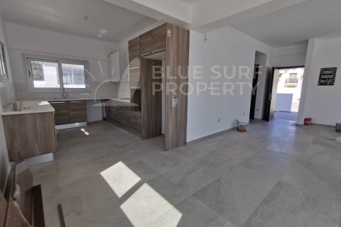 4 bedrooms Villa in Paralimni, Cyprus No. 36536 3