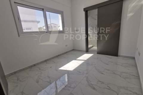 4 bedrooms Villa in Paralimni, Cyprus No. 36536 11