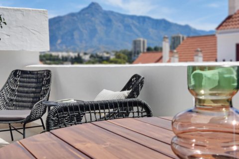 3 bedrooms Apartment in Thuan Nam, Vietnam No. 27360 2