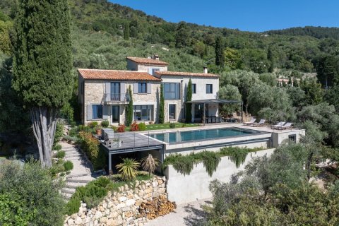 6 bedrooms Villa in Le Tignet, France No. 99766 1