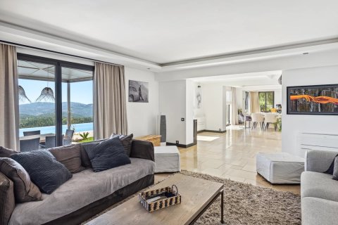 6 bedrooms Villa in Le Tignet, France No. 99766 4