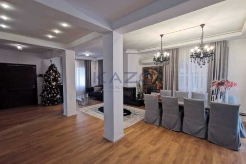 4 bedrooms House in Germasogeia, Cyprus No. 62831 3