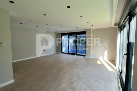 7 rooms Apartment in Thanh Khe, Vietnam No. 21069 4