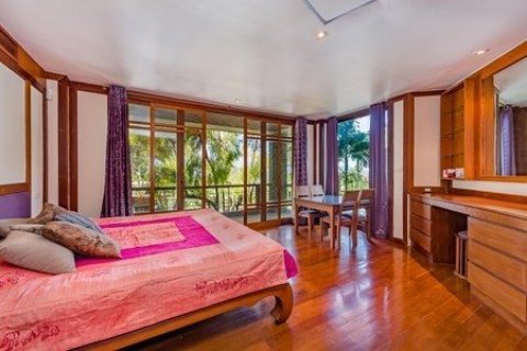 8 bedrooms Villa in Surin Beach, Thailand No. 97146 10