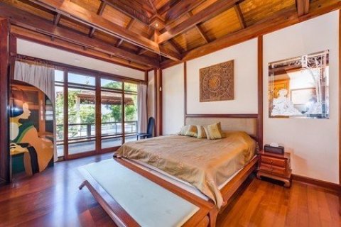 8 bedrooms Villa in Surin Beach, Thailand No. 97146 5
