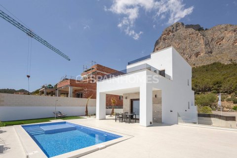 3 bedrooms Villa in Polop, Spain No. 88123