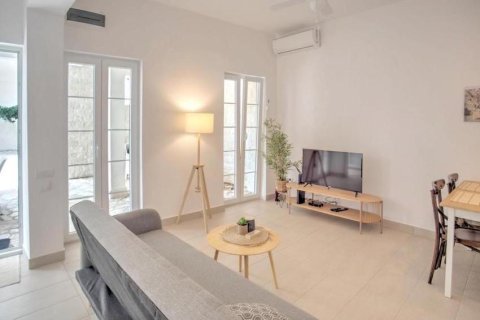 1 bedroom Apartment in Herceg Novi, Montenegro No. 104784 3