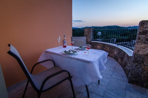 2 bedrooms Villa in Corfu, Greece No. 108411 9