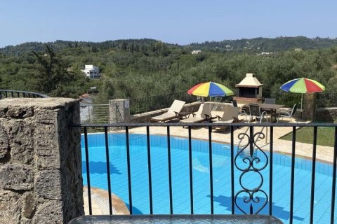 2 bedrooms Villa in Corfu, Greece No. 108411 12