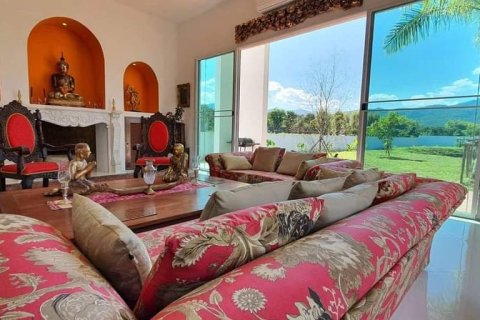 6 bedrooms House in Chiang Mai, Thailand No. 97610 8