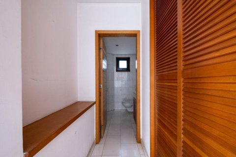 372m² Villa in Nicosia, Cyprus No. 105005 10