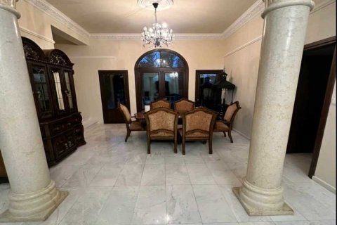 4 bedrooms House in Aradippou, Cyprus No. 101286 1