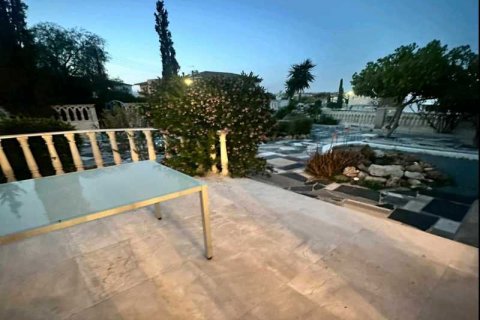 4 bedrooms House in Aradippou, Cyprus No. 101286 7