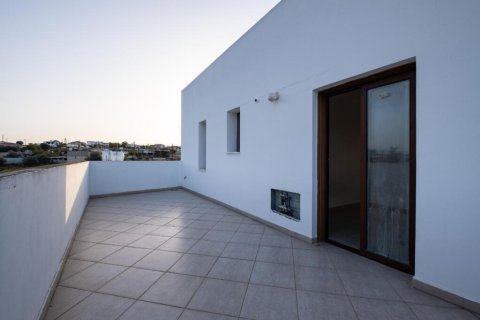 Hotel in Nicosia, Cyprus No. 104976 7