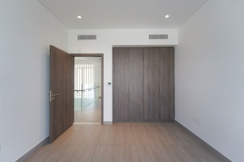 4 bedrooms Townhouse in Thach Than, Vietnam No. 93321 13