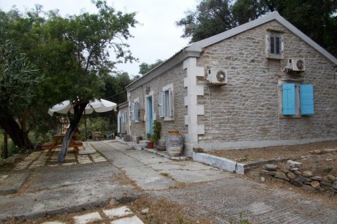 3 bedrooms House in Corfu, Greece No. 109600 16